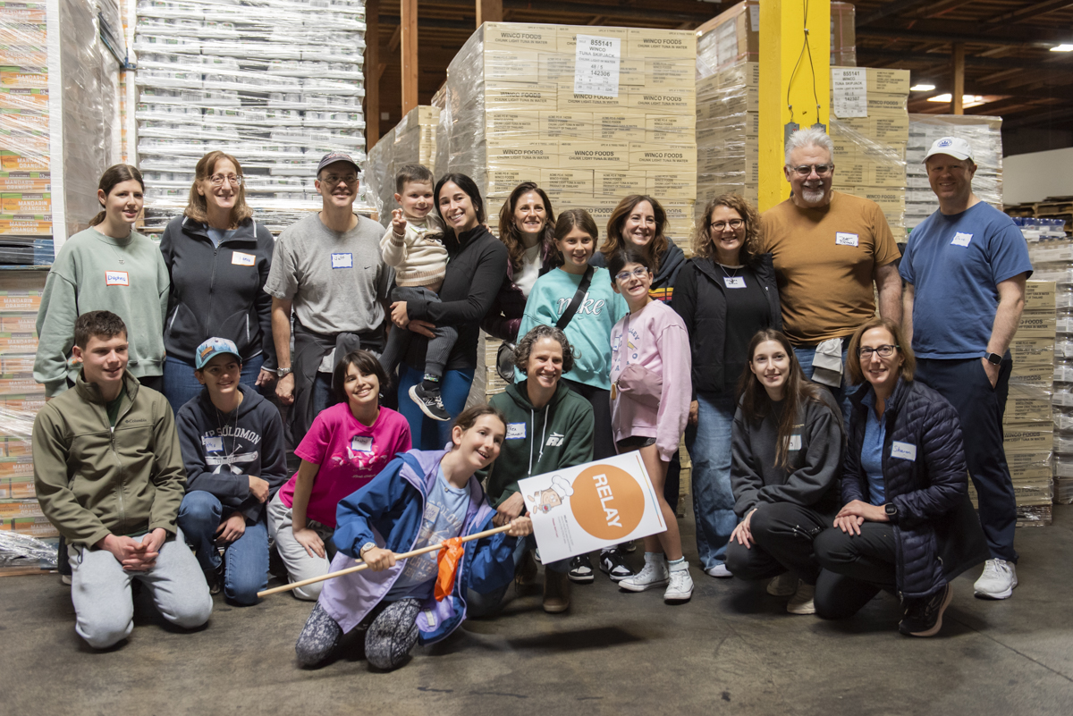 JFS food Sort volunteers in a warehouse
