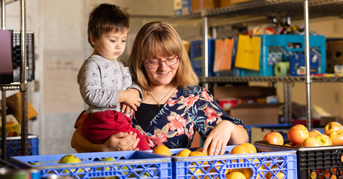 JFS Food Drive & Sort Builds Community and Improves Food Access